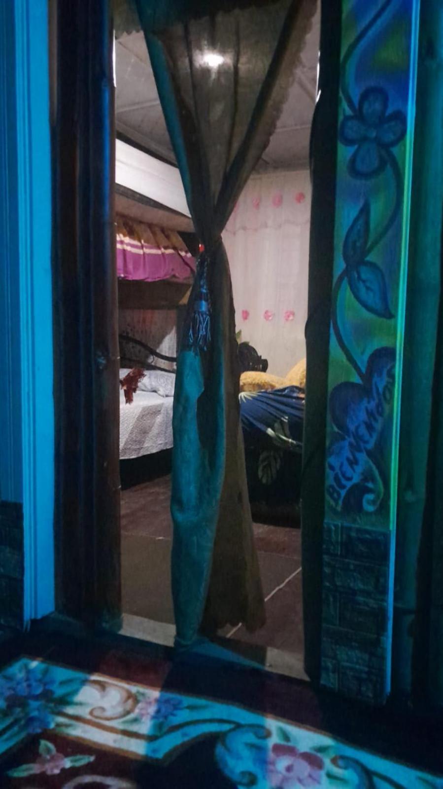 בוקס דל טורו Hostal Cafe Axel מראה חיצוני תמונה